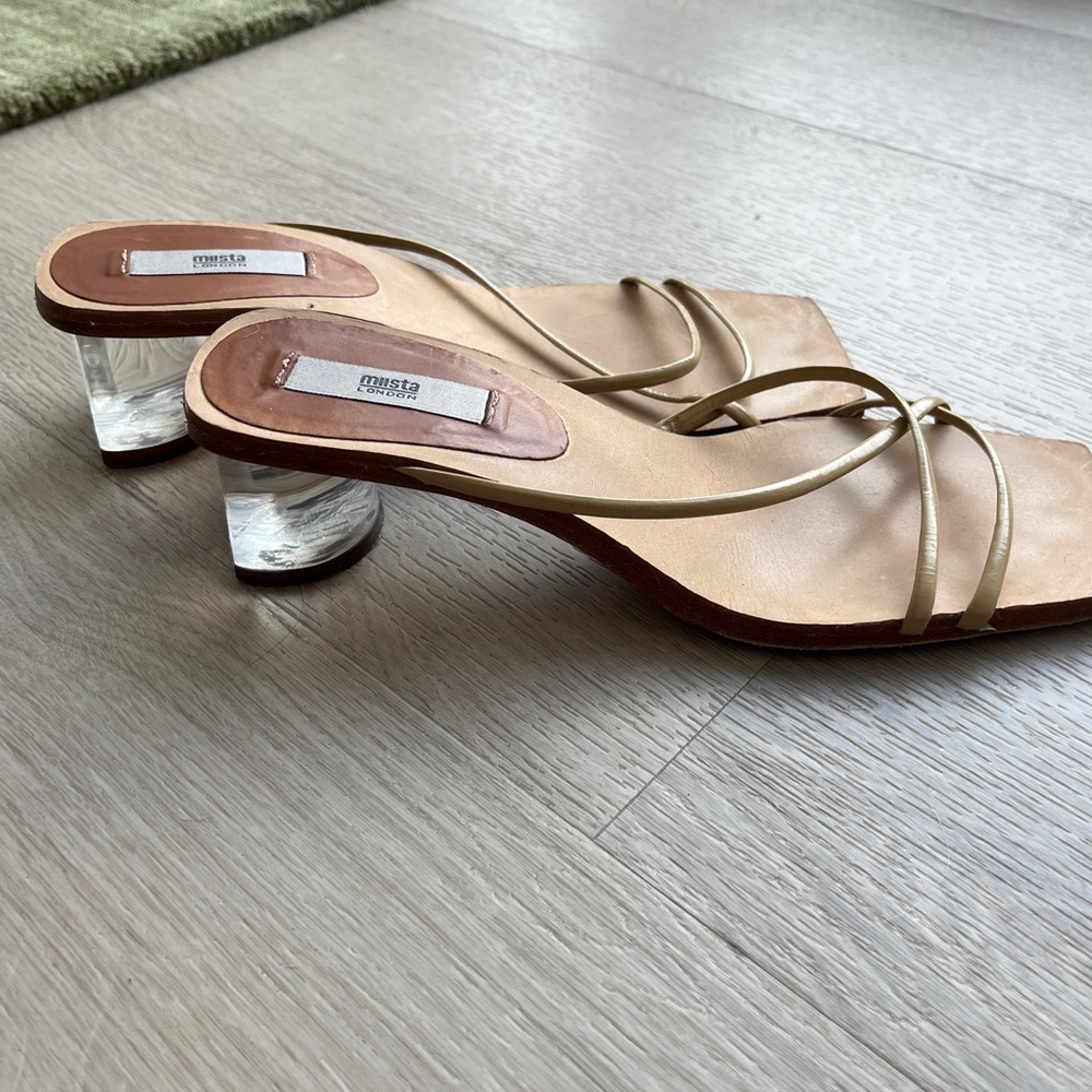 Miista Nikki sandals in beige